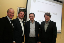 v li: Bgm Arno Guggenbichler, LA Klaus Gasteiger, BM Norbert Darabos und LHStv Hannes Gschwentner